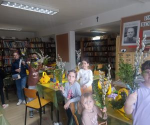 Warsztaty wielkanocne w Bibliotece Publicznej w Brzeźnie